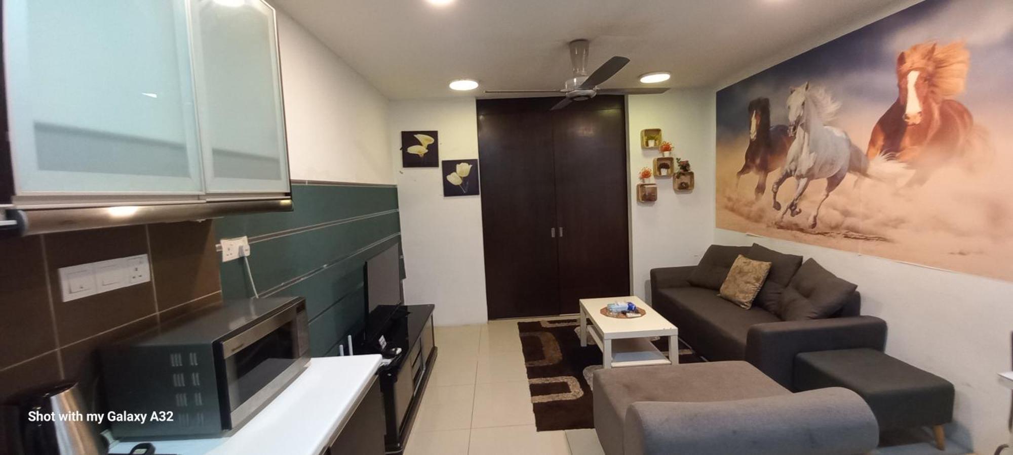 One Maxim Residence At Taragon Kuala Lumpur Exterior foto