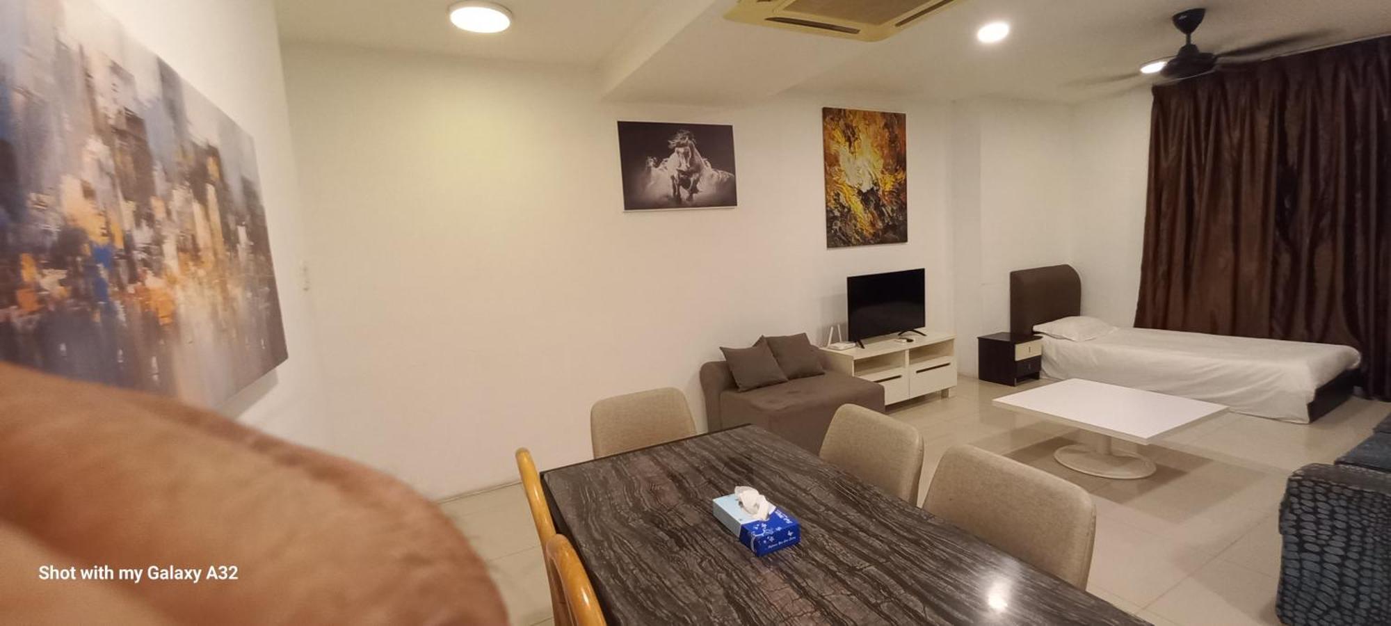 One Maxim Residence At Taragon Kuala Lumpur Exterior foto